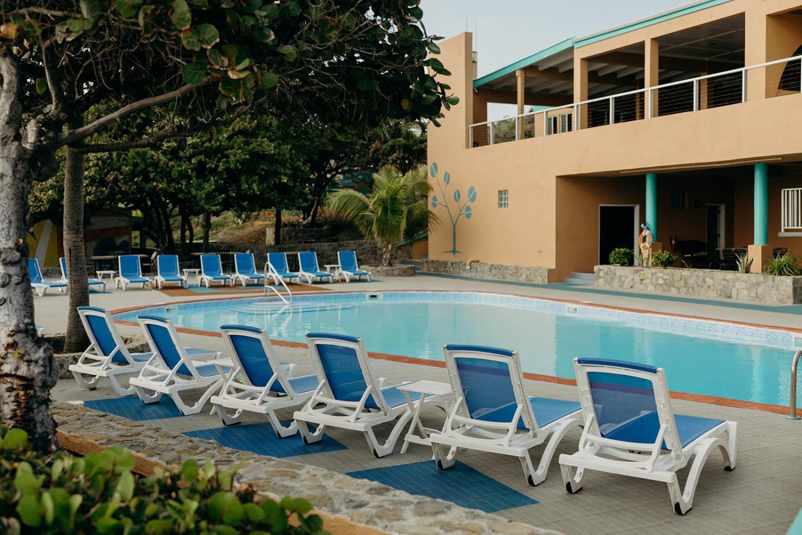 Grapetree Bay Hotel And Villas Кристианстед Екстериор снимка