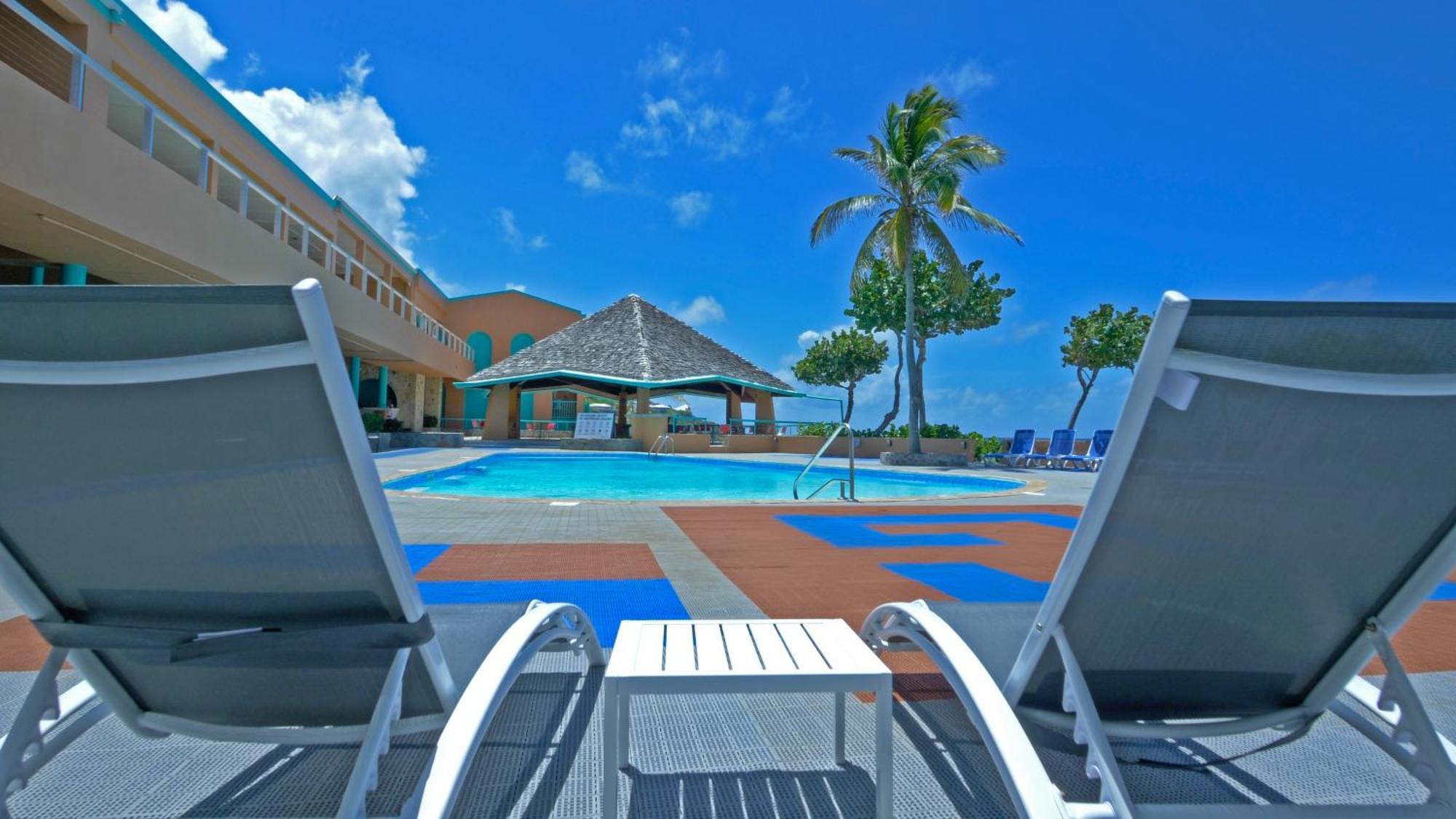 Grapetree Bay Hotel And Villas Кристианстед Екстериор снимка
