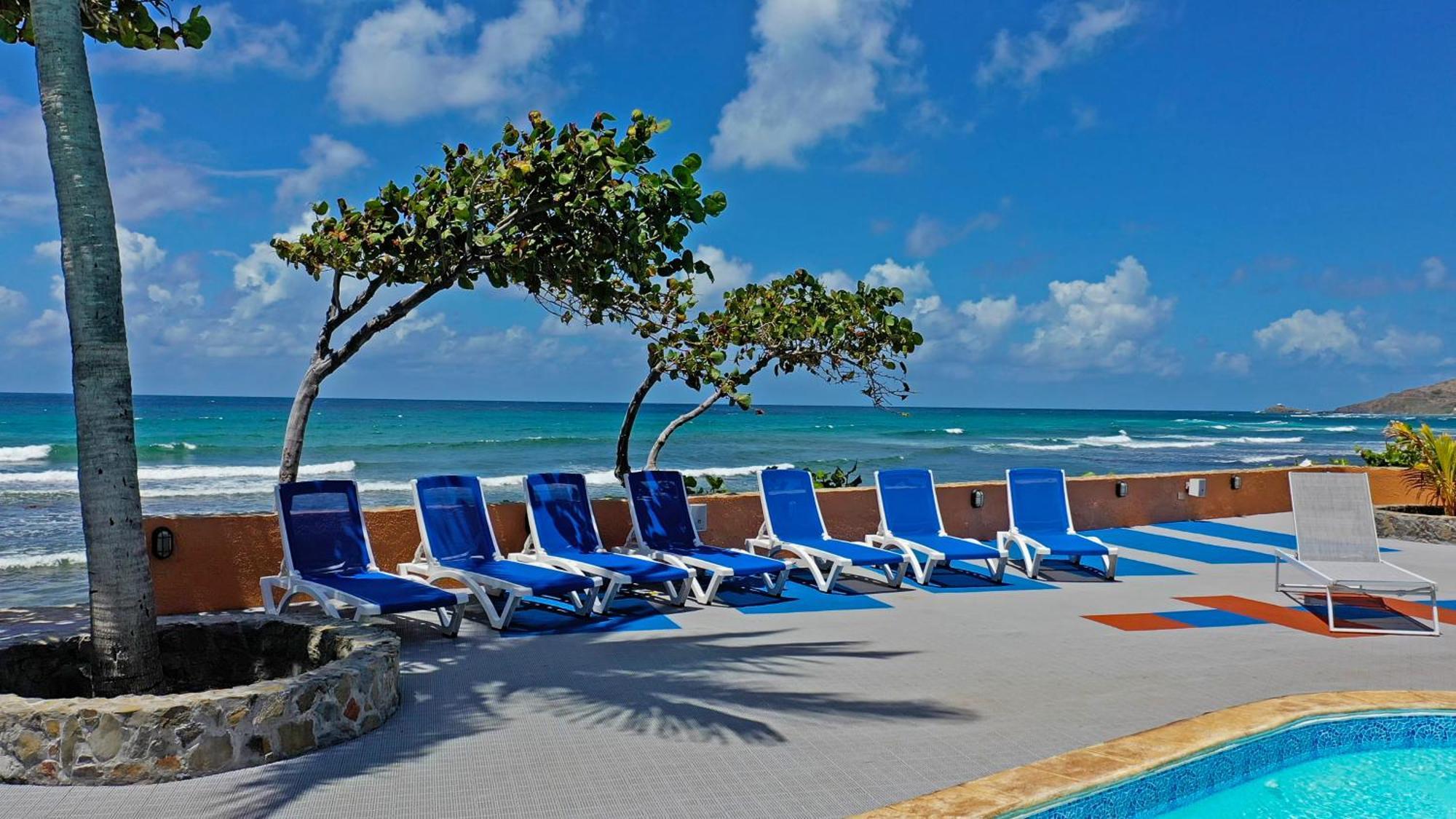 Grapetree Bay Hotel And Villas Кристианстед Екстериор снимка