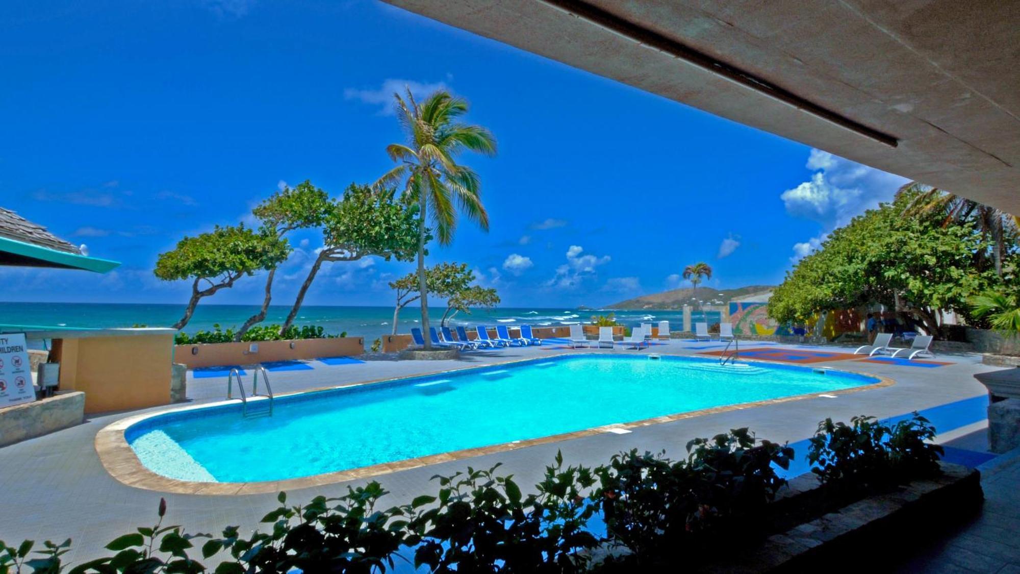 Grapetree Bay Hotel And Villas Кристианстед Екстериор снимка